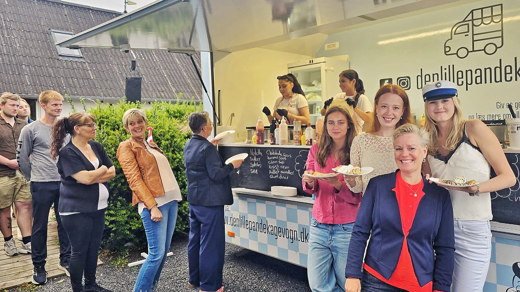 Smagfuld sommerfest i Frederikssund hos Sternberg VVS og Gasteknik